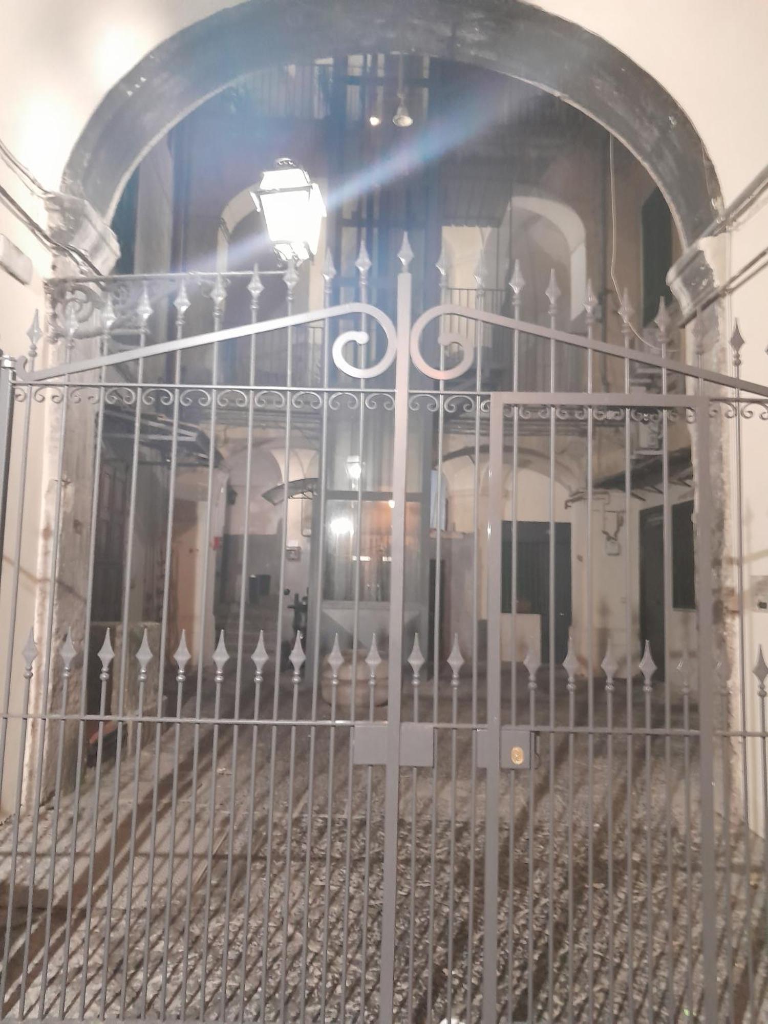 Terrazza Manuela Apartments Quartieri Spagnoli Napoli Eksteriør bilde